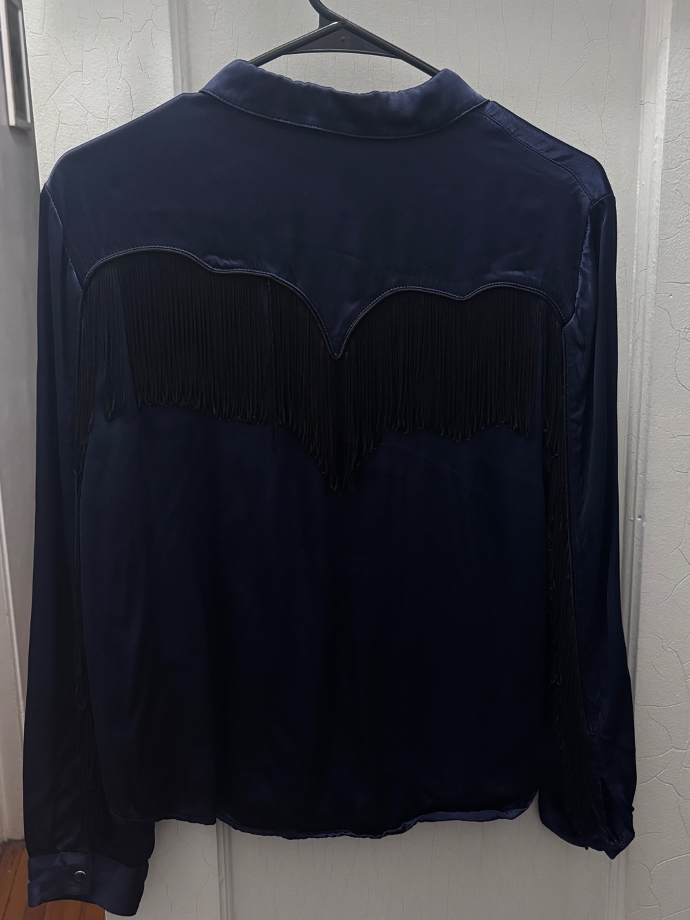GANNI DONNELLY FRINGED SATIN SHIRT - Picture 4 of 4